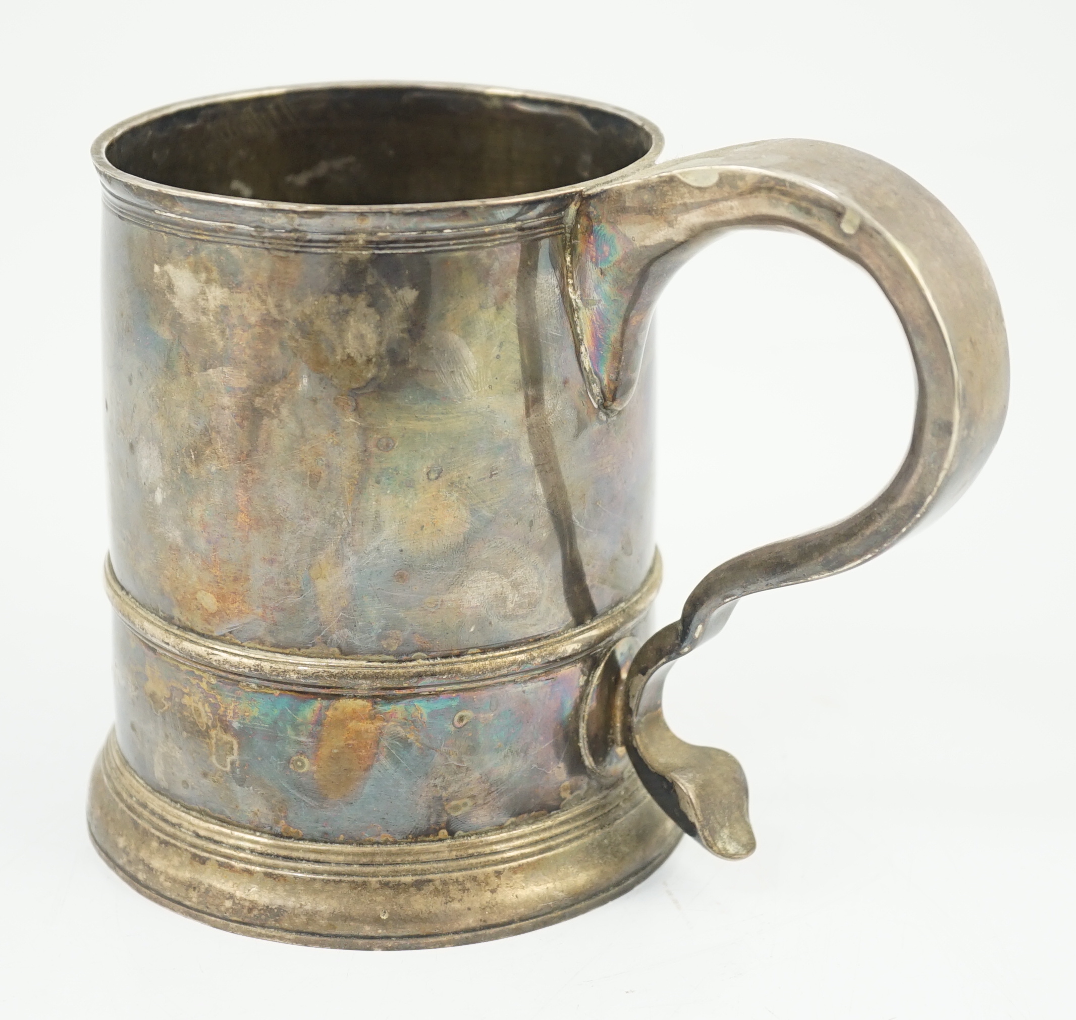 A Queen Anne silver mug, by Richard Bayley?